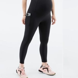 Fabletics High-Waisted PureLuxe Maternity 7/8 Legging